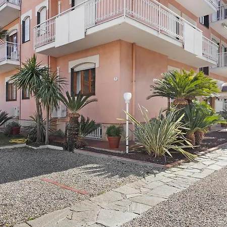 Emanuel Azzurro - Piano Rialzato 4 Appartement *